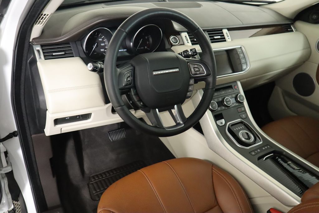 2014 Land Rover Range Rover Evoque Prestige 9