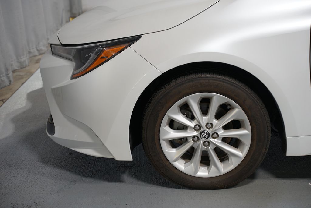 Thumbnail: 2022 Toyota Corolla - 5
