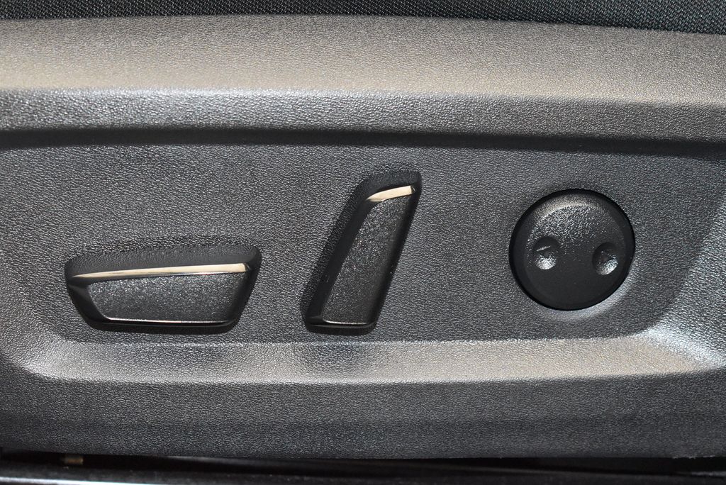 Thumbnail: 2025 Nissan Rogue - 14