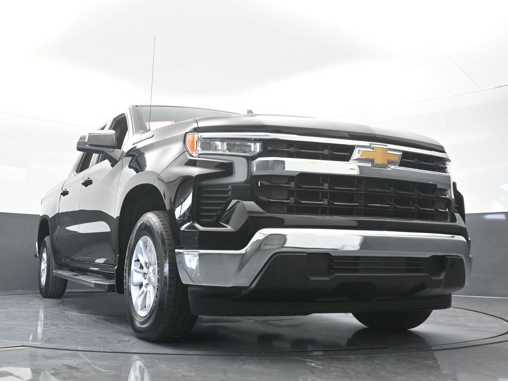 Used 2024 Black Chevrolet LT image 59