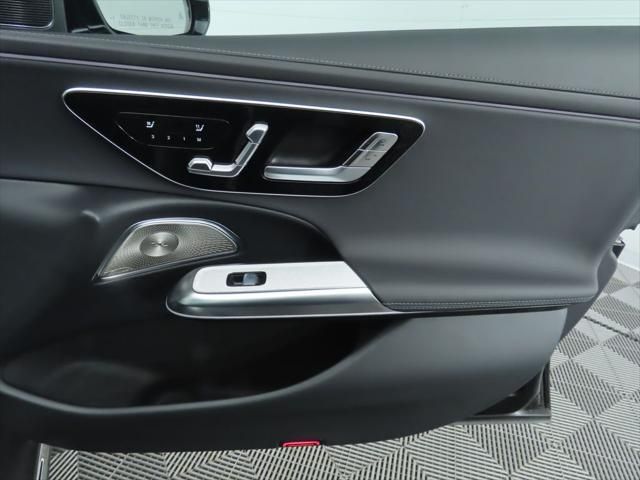 Thumbnail: 2025 Mercedes-Benz E-Class - 27