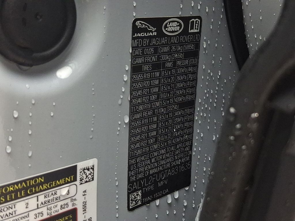 Thumbnail: 2026 Land Rover Range Rover Velar - 21