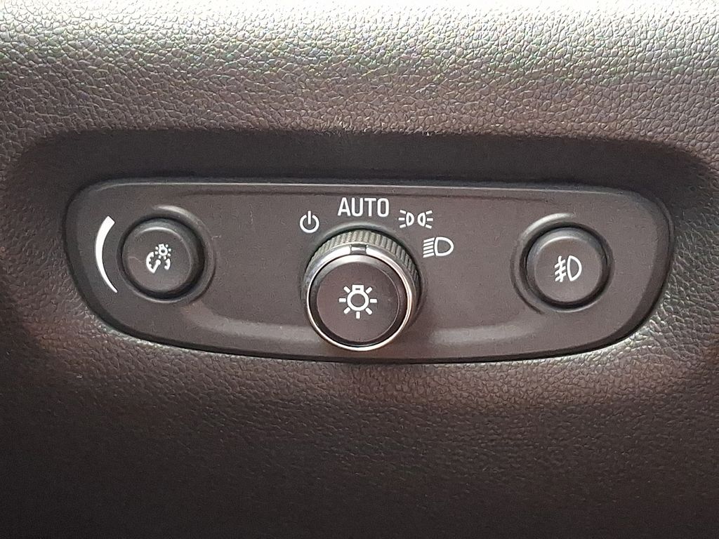 2021 Chevrolet Traverse RS Black at Klick Lewis Buick Chevrolet