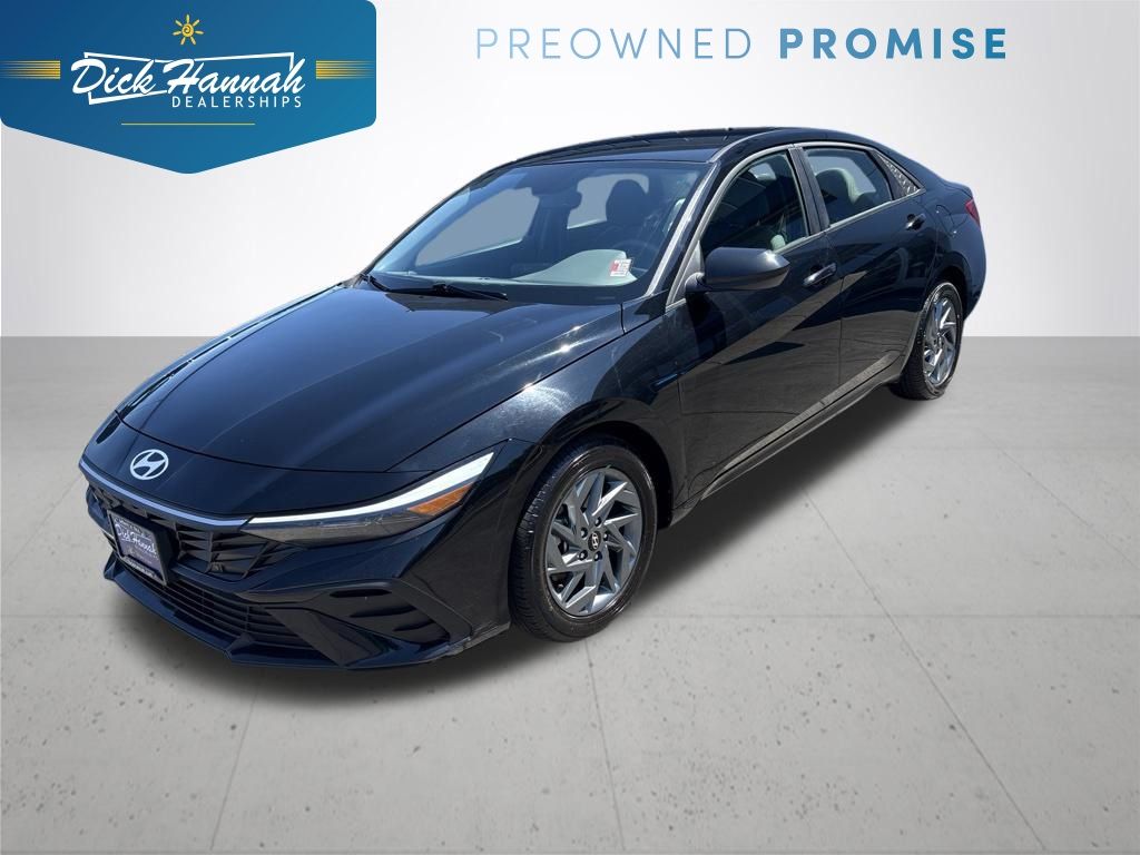 Abyss Black 2024 Hyundai Elantra Sedan Front-Wheel Drive Continuously Variable Transmission