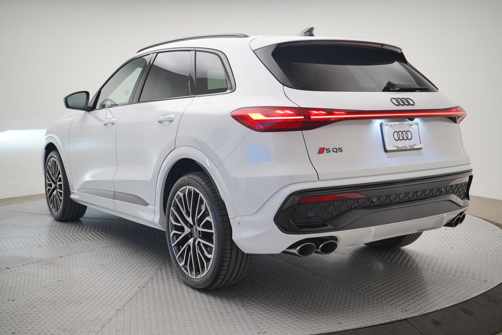 Thumbnail: 2025 Audi SQ5 - 3