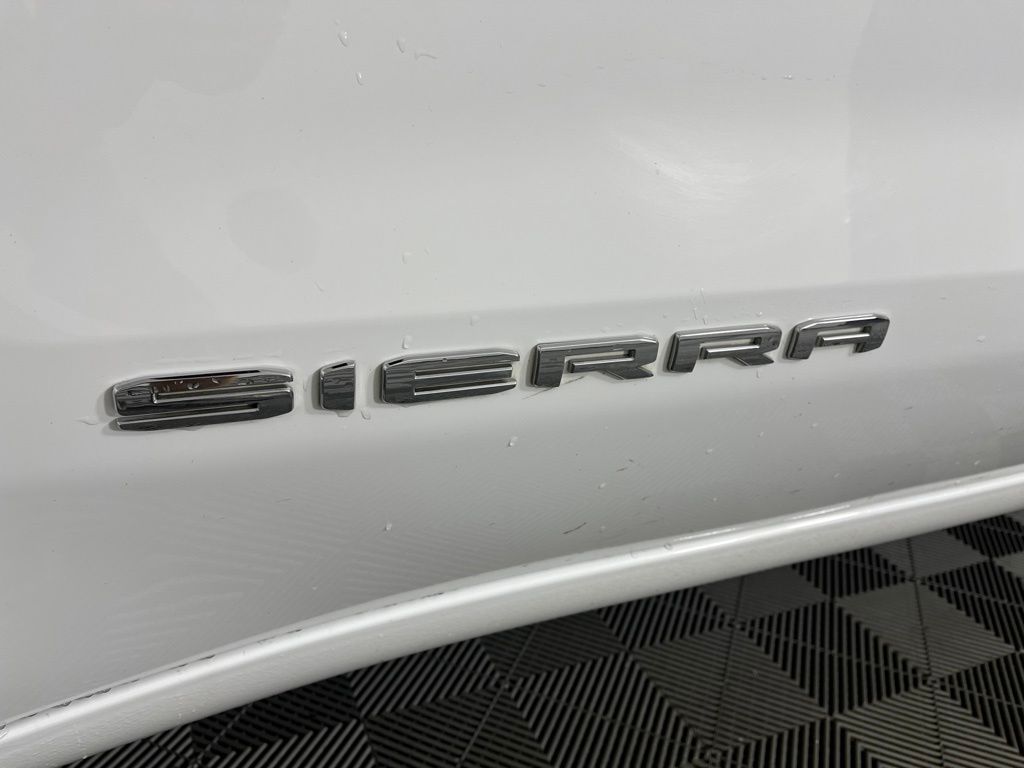 Thumbnail: 2023 GMC Sierra 1500 - 9