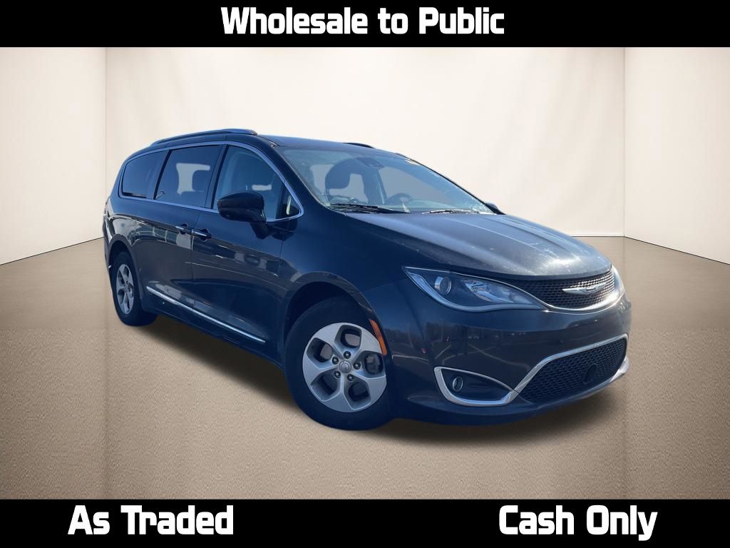 2017 Chrysler Pacifica Touring L Plus FWD