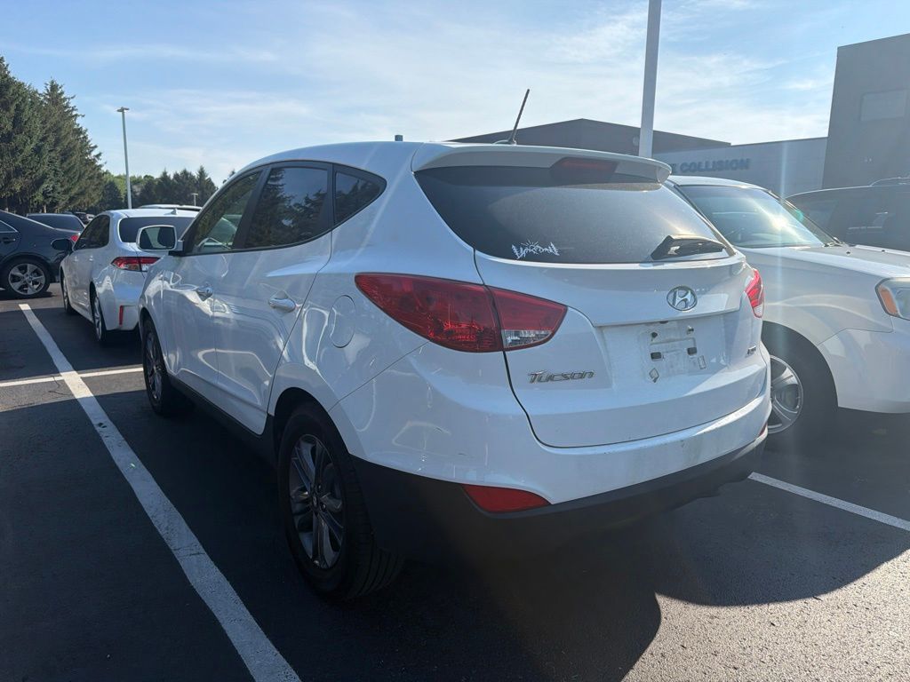 Thumbnail: 2015 Hyundai Tucson - 2