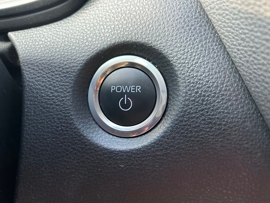 Thumbnail: 2024 Toyota Corolla - 28