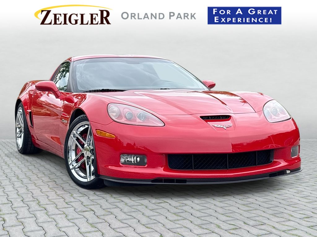 Victory Red 2008 Chevrolet Corvette Coupe Rear-Wheel Drive 6-Speed Manual