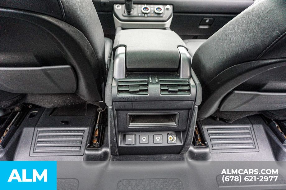 2022 Land Rover Defender SE - Photo 32