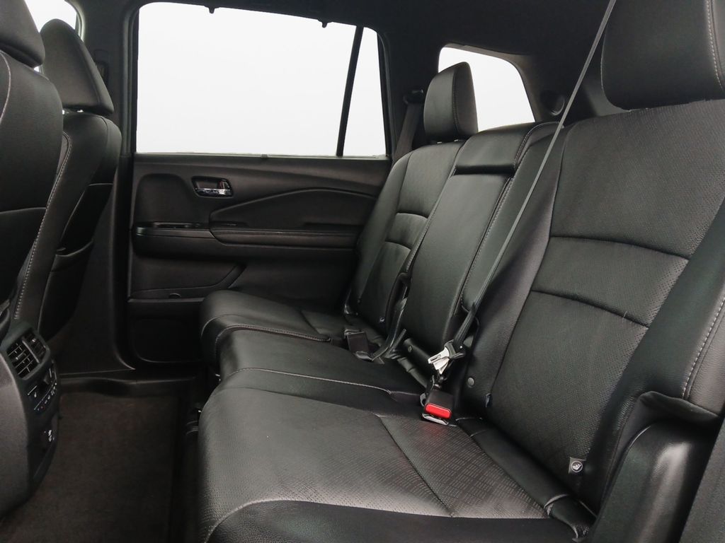 Used Car 2021 Honda Passport  Touring For Sale Under $20,000 In Austin, Texas