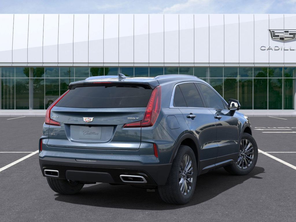 2025 Cadillac XT4 Premium Luxury 4