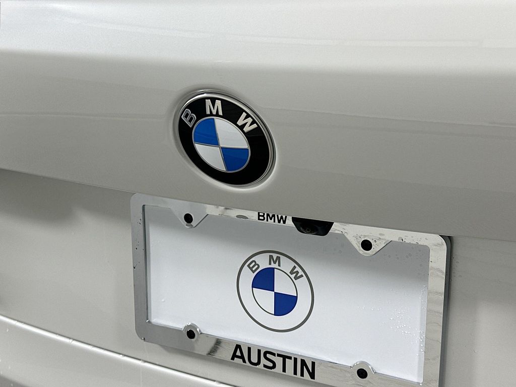 2026 BMW X5 M60i 22