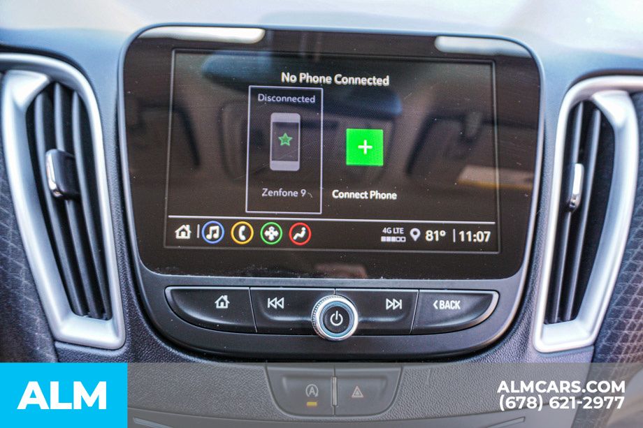 Used 2024 Gray Chevrolet LT image 37