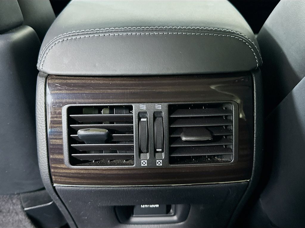 Thumbnail: 2016 Lexus LS - 24