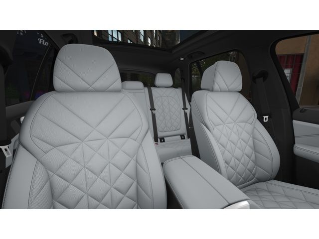 Thumbnail: 2026 BMW X5 - 11