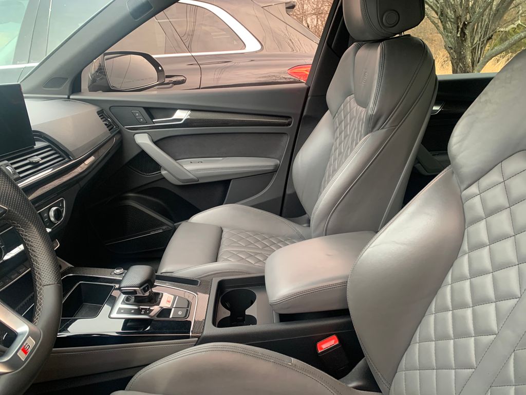 Thumbnail: 2023 Audi SQ5 - 5