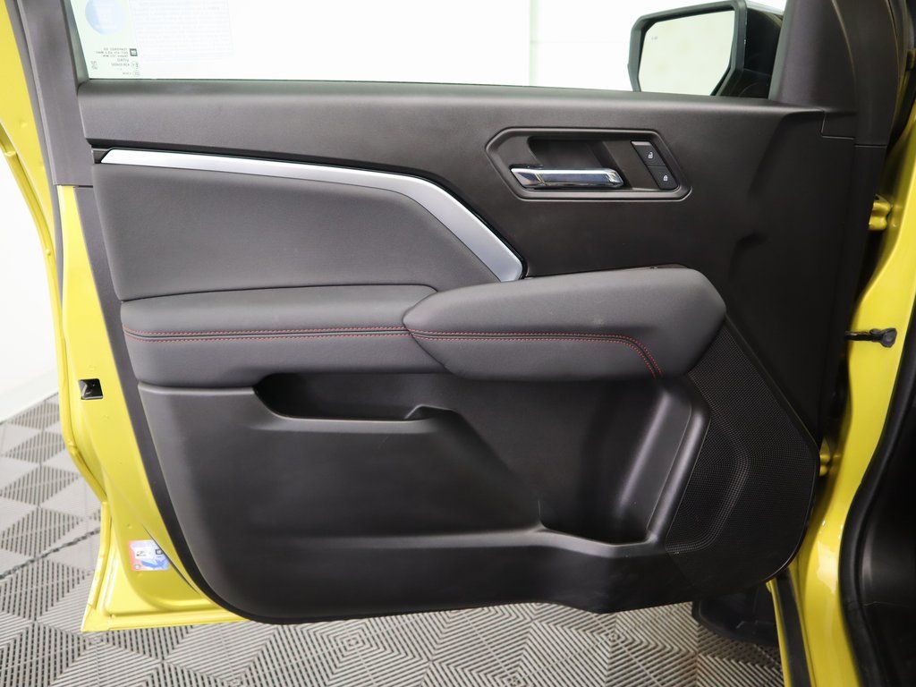 2023 Chevrolet Colorado Z71 24