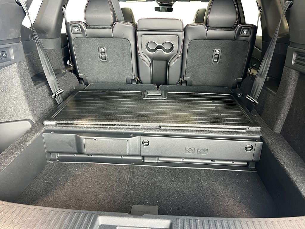used 2026 Acura MDX car, priced at $55,999