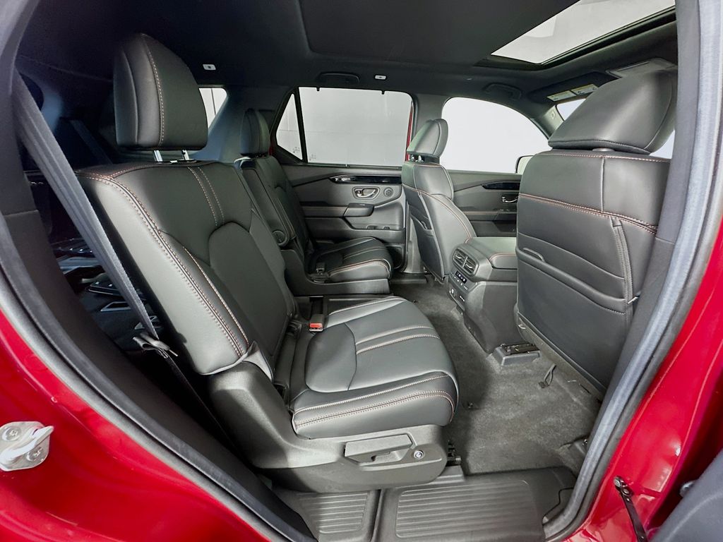 Thumbnail: 2025 Honda Pilot - 27