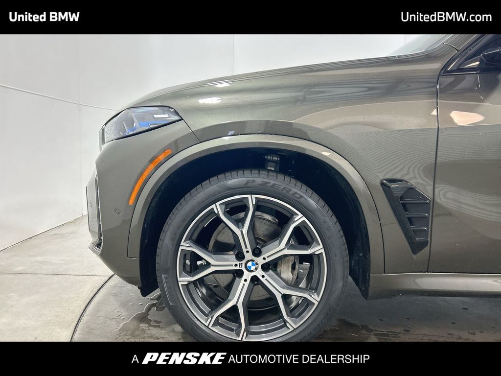 Thumbnail: 2024 BMW X5 - 10
