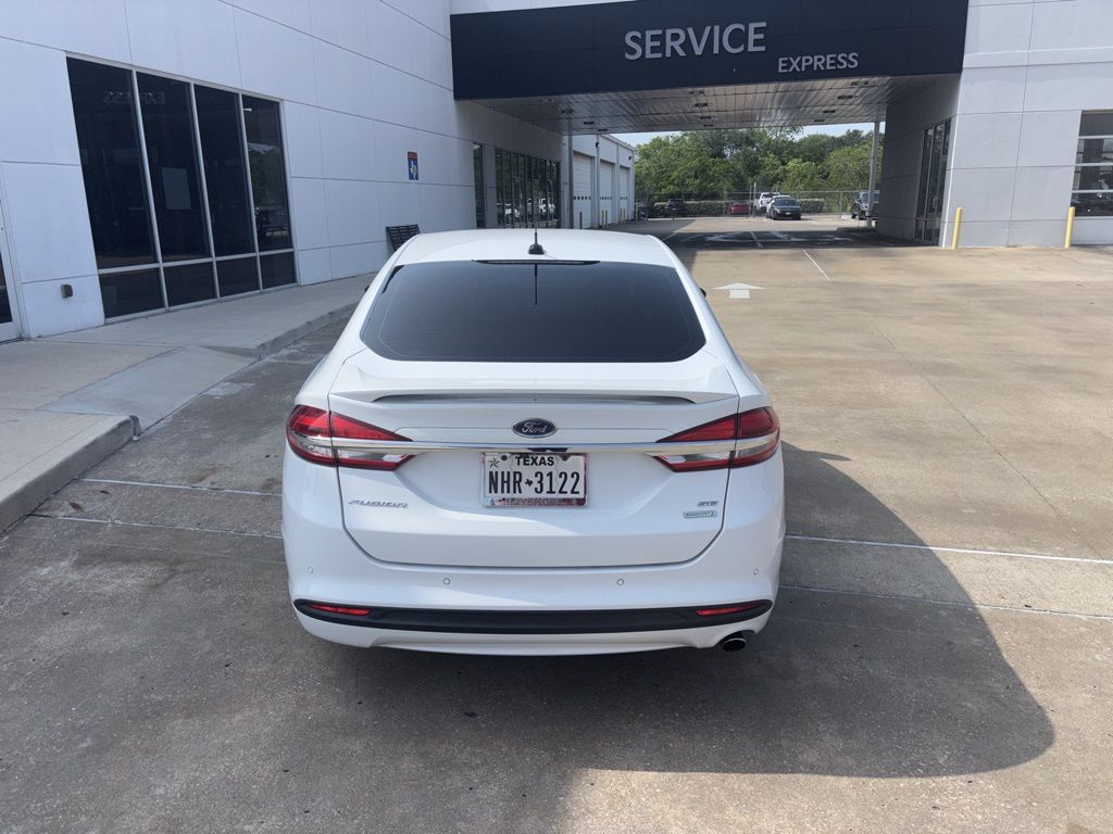 2018 Ford Fusion SE White at DeMontrond Gulf Freeway