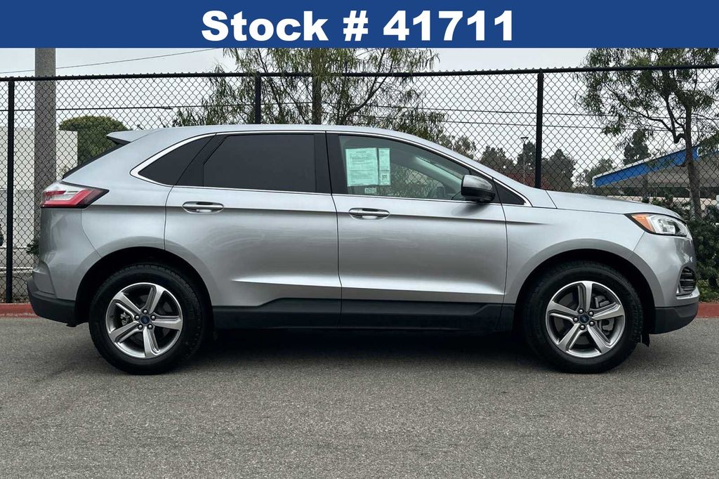 2021 Ford Edge SEL 4