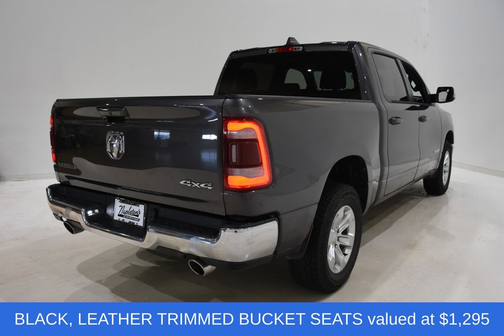 View vehicle photo 4