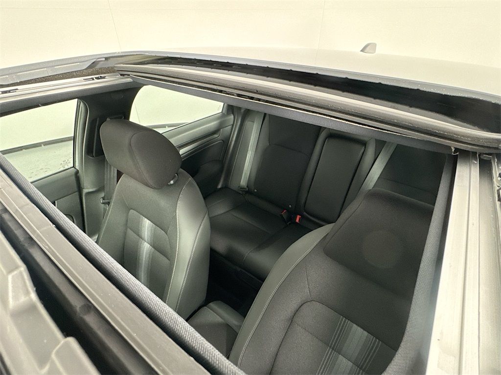 2025 Honda Civic Hybrid Sport photo