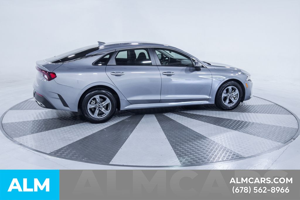 Used 2022 Silver Kia LX image 11