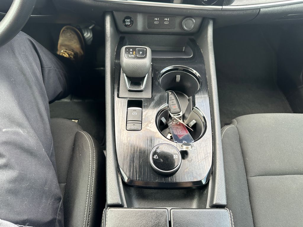 2024 Nissan Rogue S