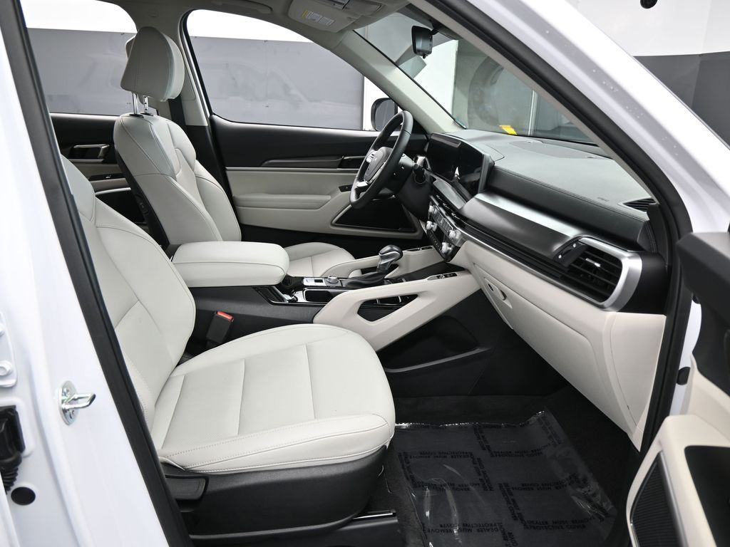 Used 2024 Glacial White Pearl Kia S image 42