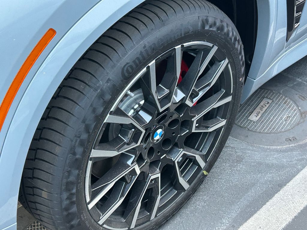 Thumbnail: 2026 BMW X5 - 3