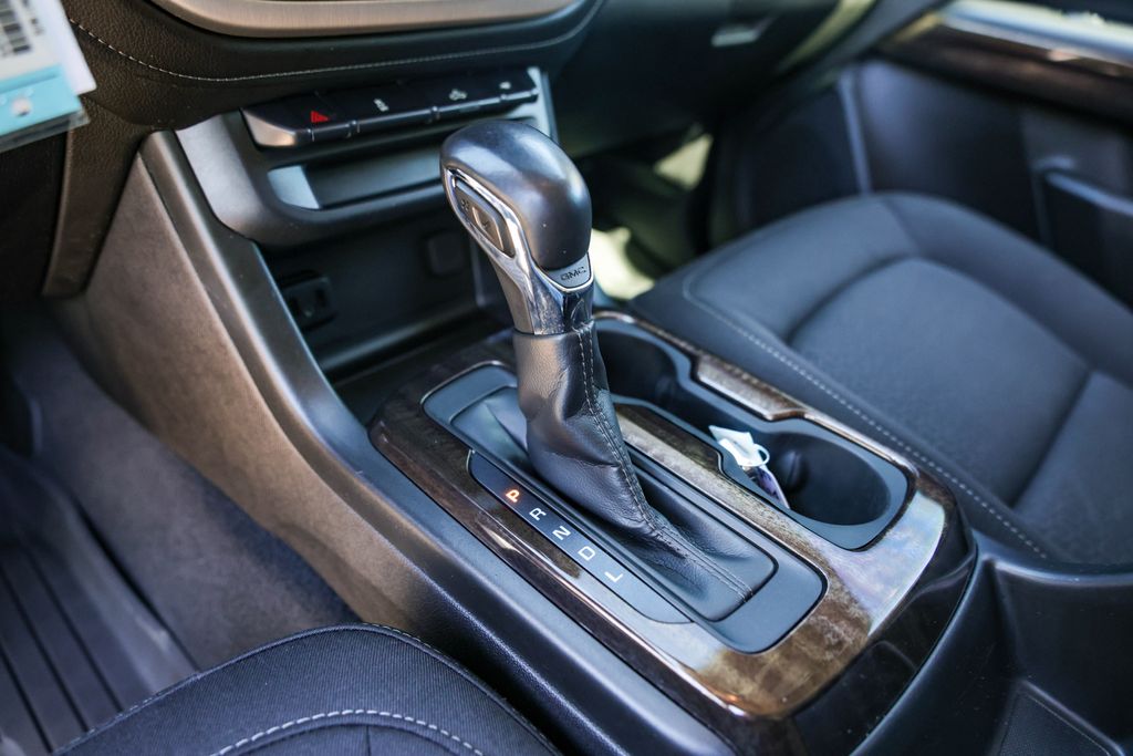 Used Car 2022 Gmc Canyon  Elevation For Sale Under $30,000 In Austin, Texas