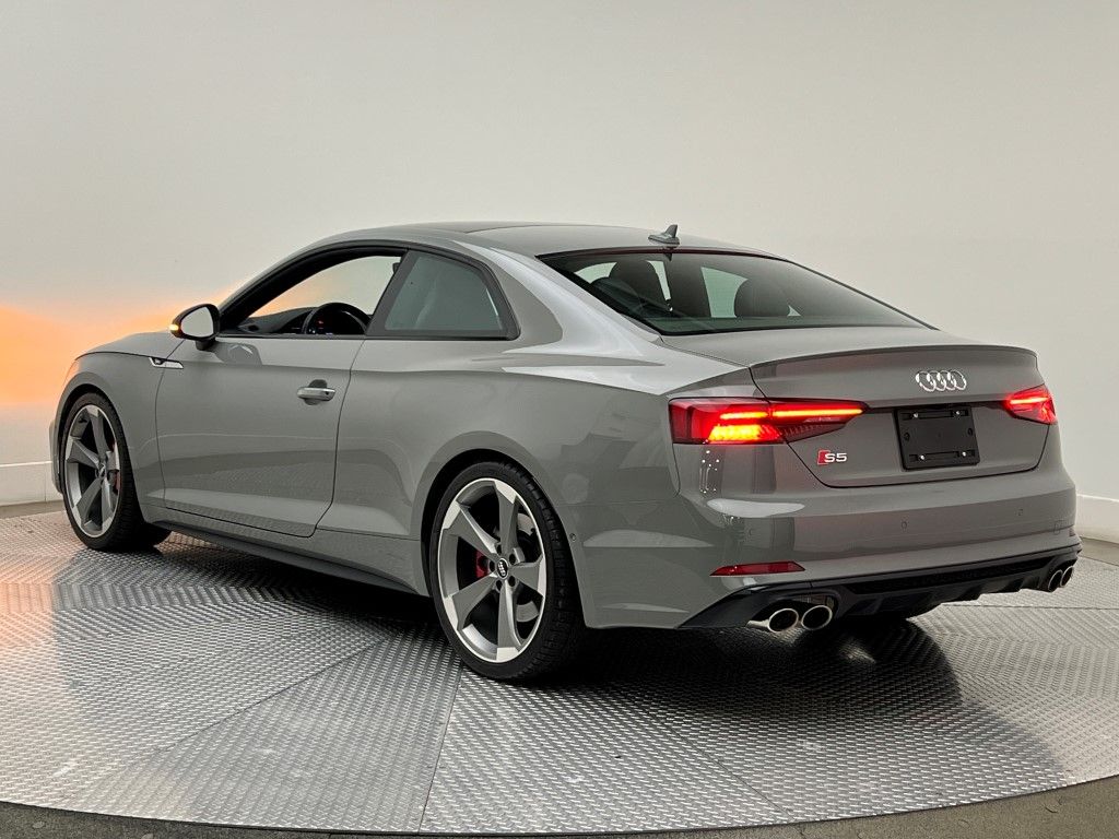 Thumbnail: 2019 Audi S5 - 4