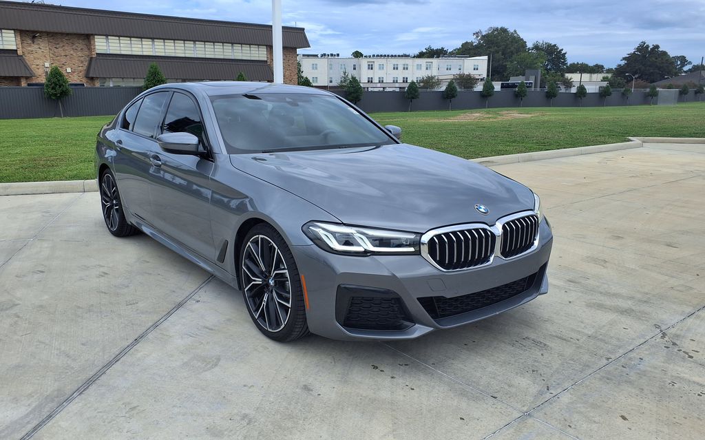 Skyscraper Gray Metallic 2023 BMW 5 Series Sedan Rear-Wheel Drive 8-Speed Automatic