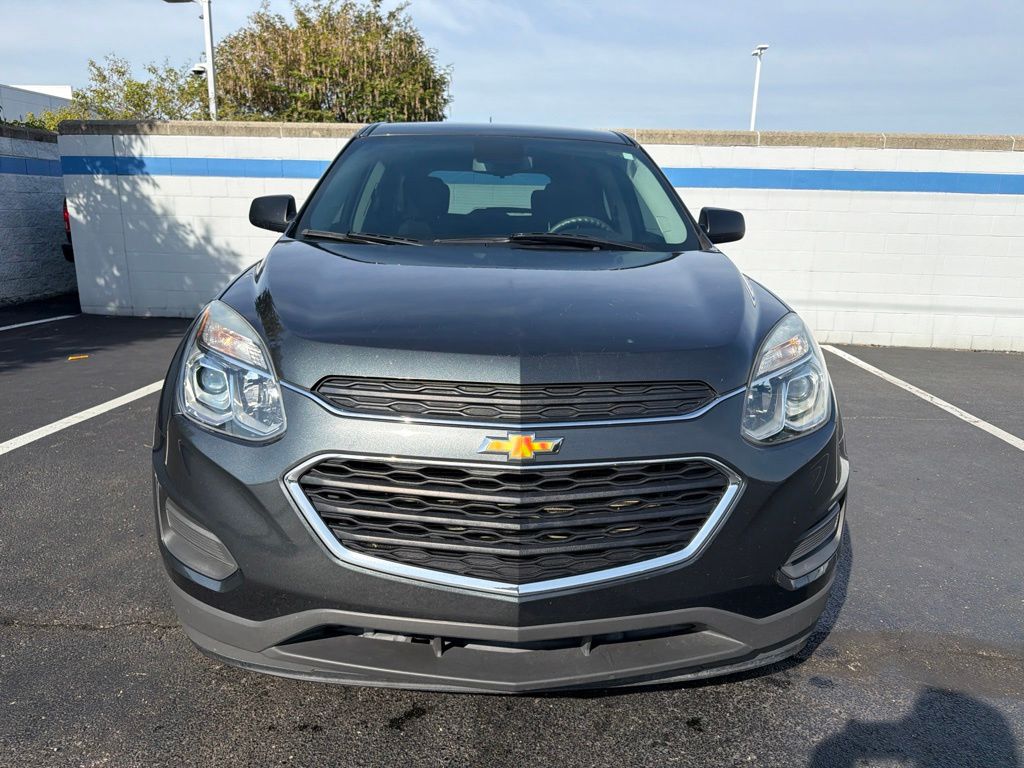 Thumbnail: 2017 Chevrolet Equinox - 8