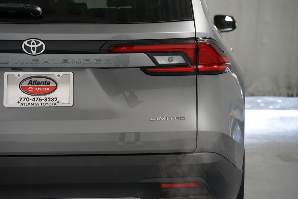 Thumbnail: 2026 Toyota Grand Highlander - 10