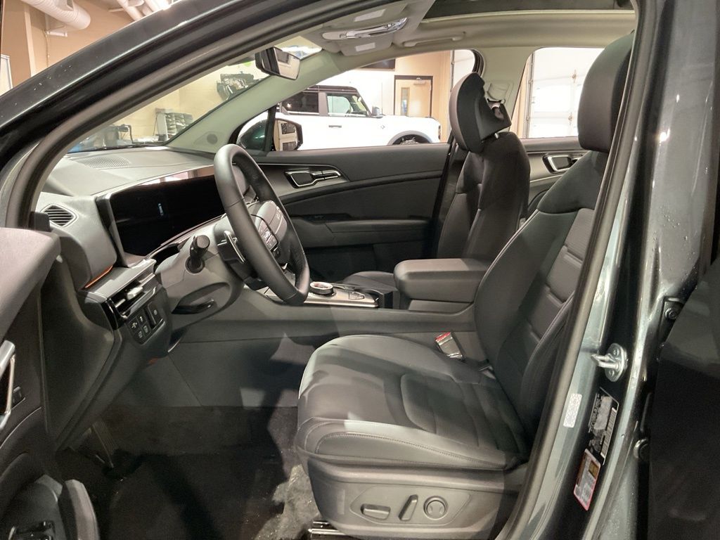 New 2026 Gray Kia SX-Prestige image 9