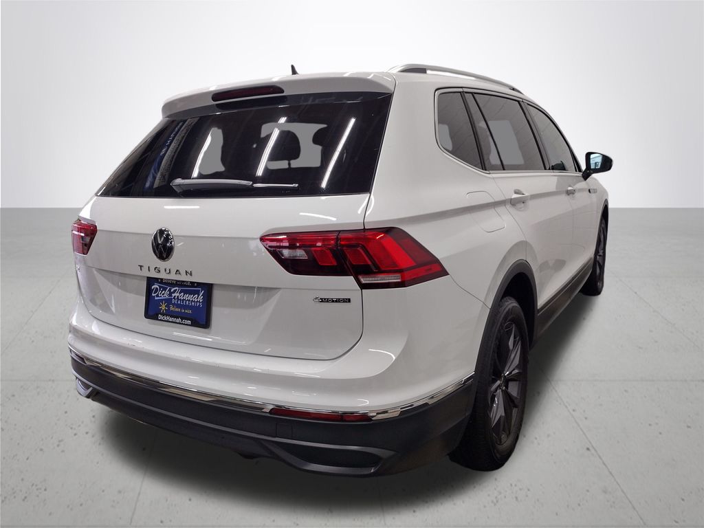 2024 Volkswagen Tiguan 2.0T SE