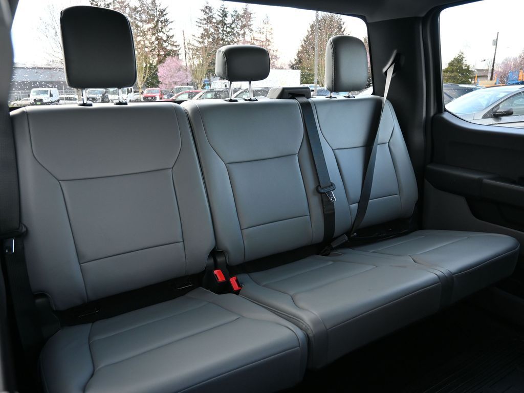 2025 Ford F-250 Super Duty XL