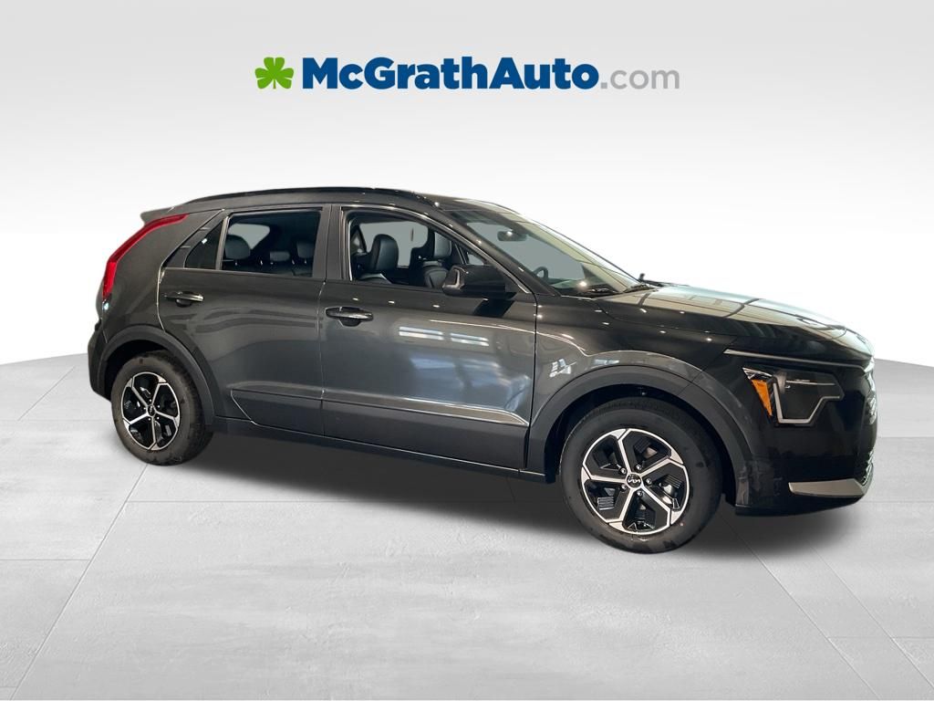 Interstellar Gray 2026 Kia Niro SUV / Crossover Front-Wheel Drive 6-Speed Dual Clutch