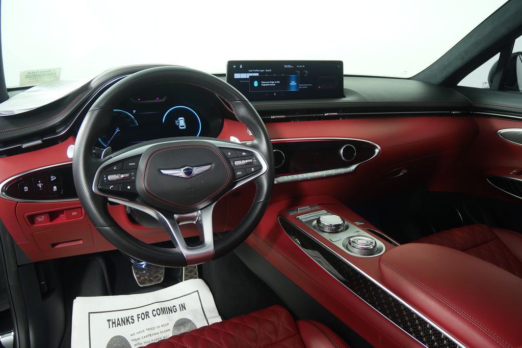 Thumbnail: 2024 Genesis GV70 - 19
