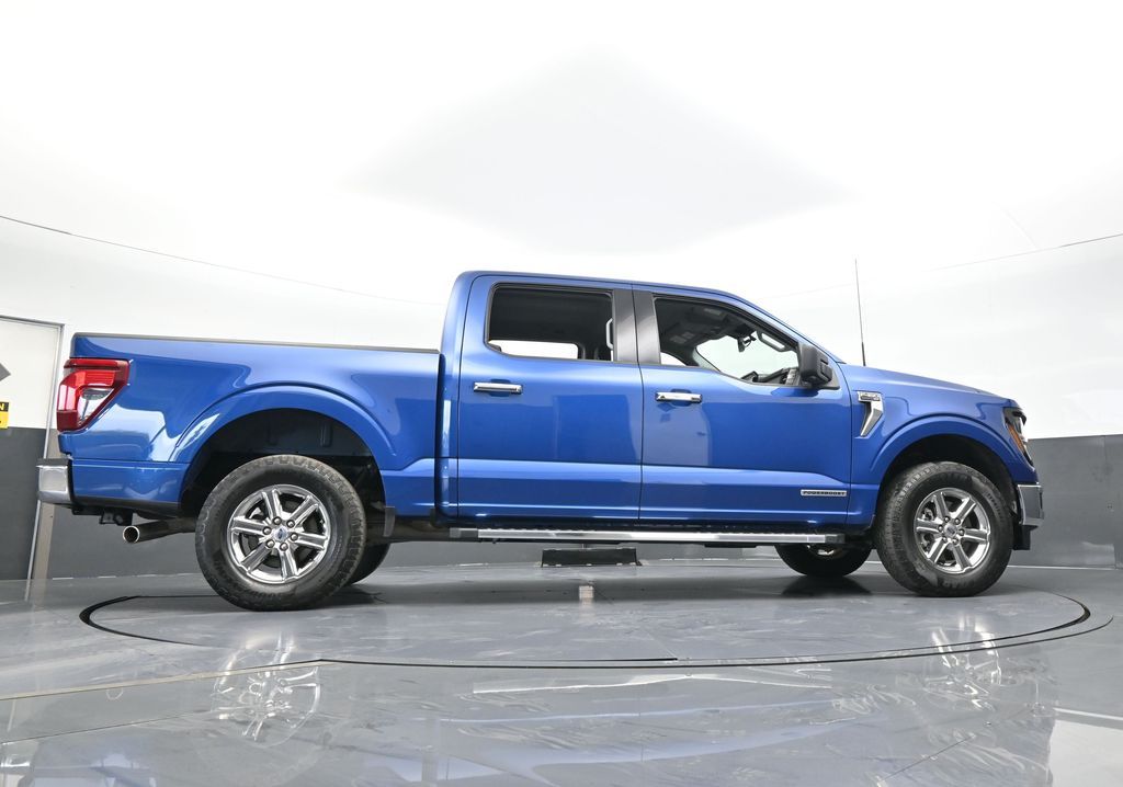 Used 2024 Blue Metallic Ford XLT image 68