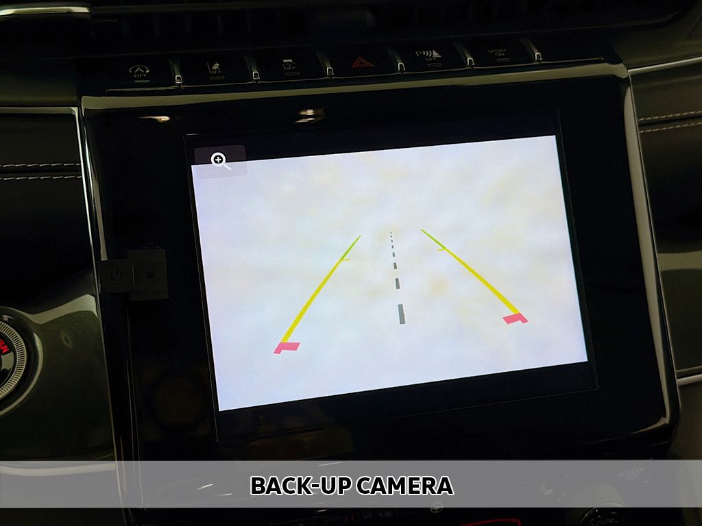 Used 2021 White Jeep Altitude image 6