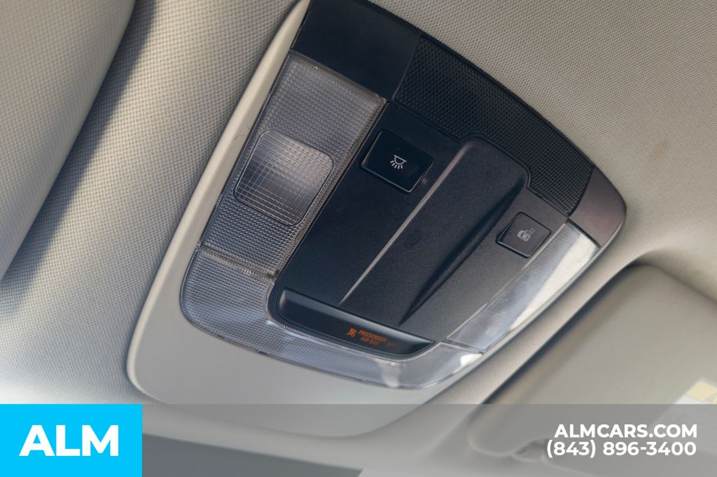 Used 2025 Silver Kia LX image 31