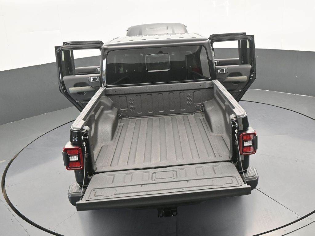 New 2026 Black Clearcoat Jeep Mojave image 64