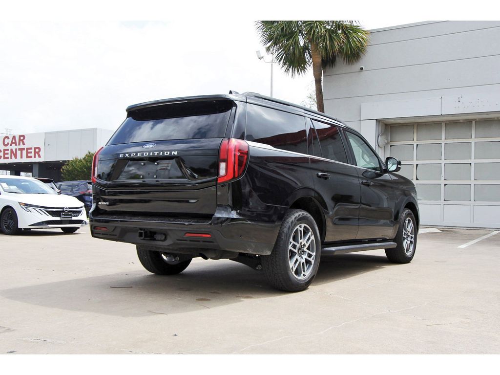 2025 Ford Expedition Active - 3