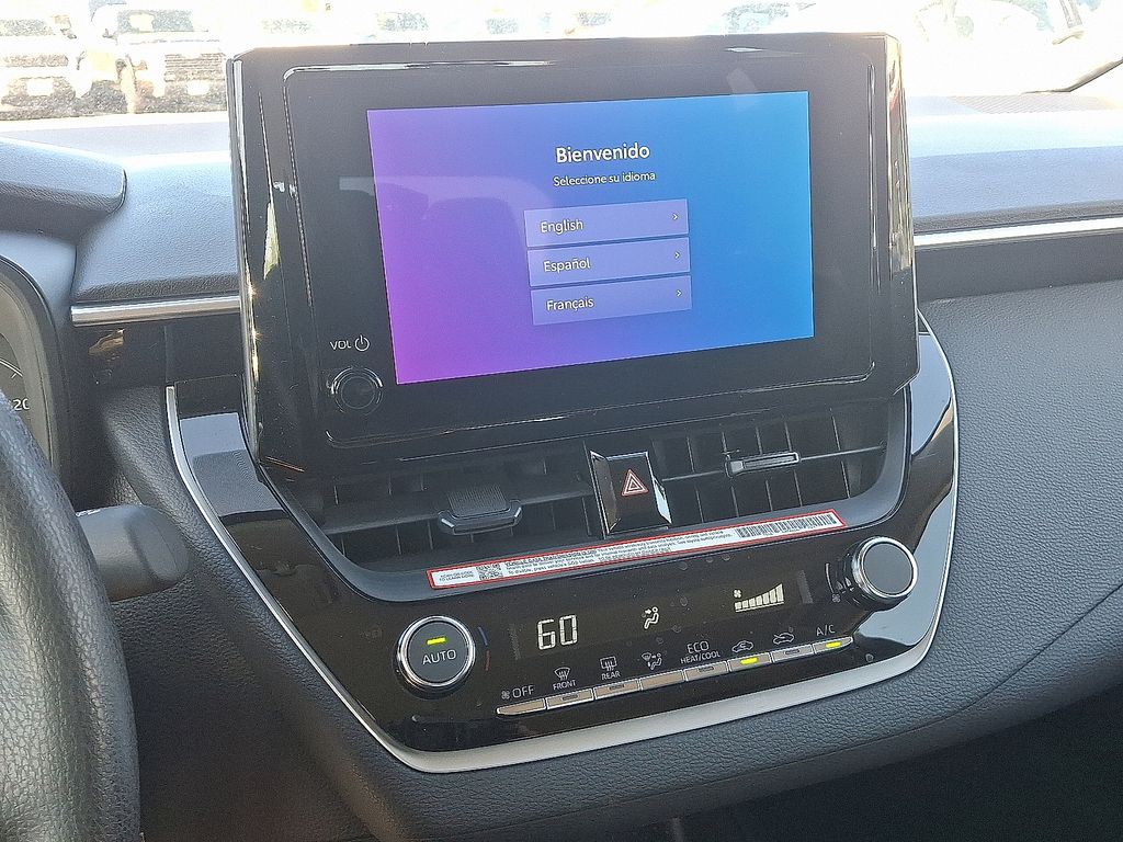 2025 Toyota Corolla LE 10